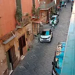 بيت ضيافة La Dimora Di Toto نابولي