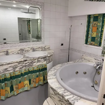 La Dimora Di Totò 4* Napoli
